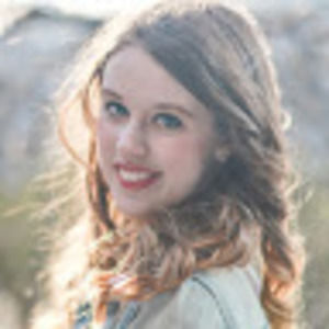 Meet your Posher, Claudia